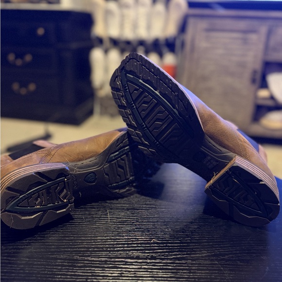 Ariat Brown Leather Western Boots - Picture 5 of 5